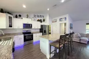 56 W Eridani Ct, Citrus Springs, FL 34434 - Photo 5