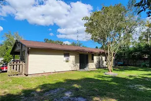 2274 NE 54th Pl, Ocala, FL 34479 - Photo 3