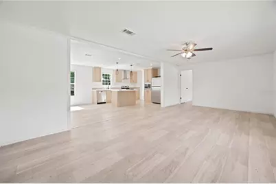 14330 SE 28th Street, Morriston, FL 32668 - Photo 9
