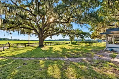 5850 SE 212th Court, Morriston, FL 32668 - Photo 5