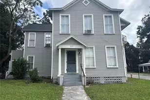 221 SE Sanchez Ave, Ocala, FL 34471 - Photo 1