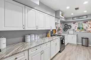 8701 E Cresco Ln, Inverness, FL 34450 - Photo 21
