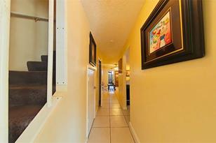 1858 Foxhall Cir - Photo 3