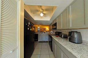 1858 Foxhall Cir - Photo 5