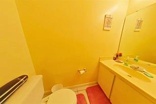 1858 Foxhall Cir - Photo 11