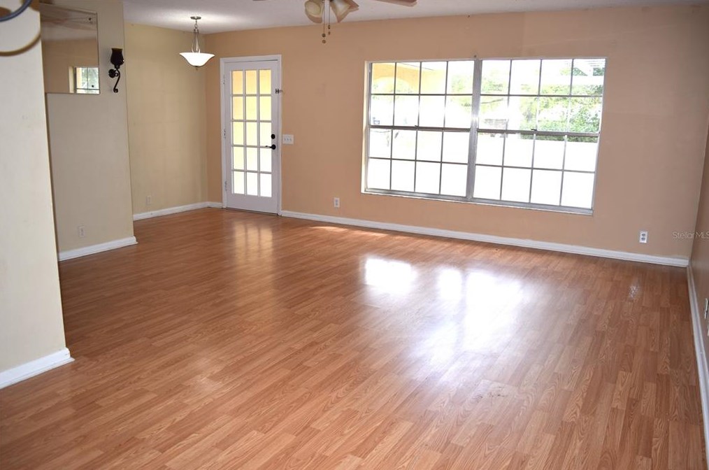 121 Lincoln Rd, Winter Haven FL  33884-2226 exterior