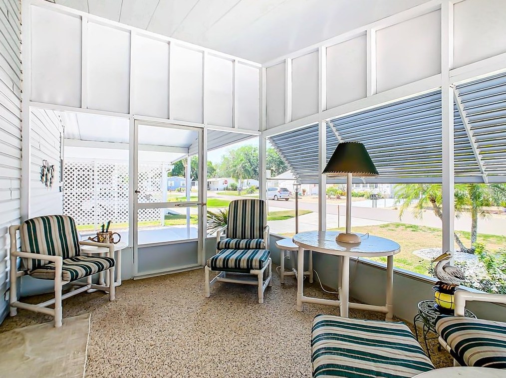 118 Piedmont Park Ave, Davenport FL  33897-9247 exterior