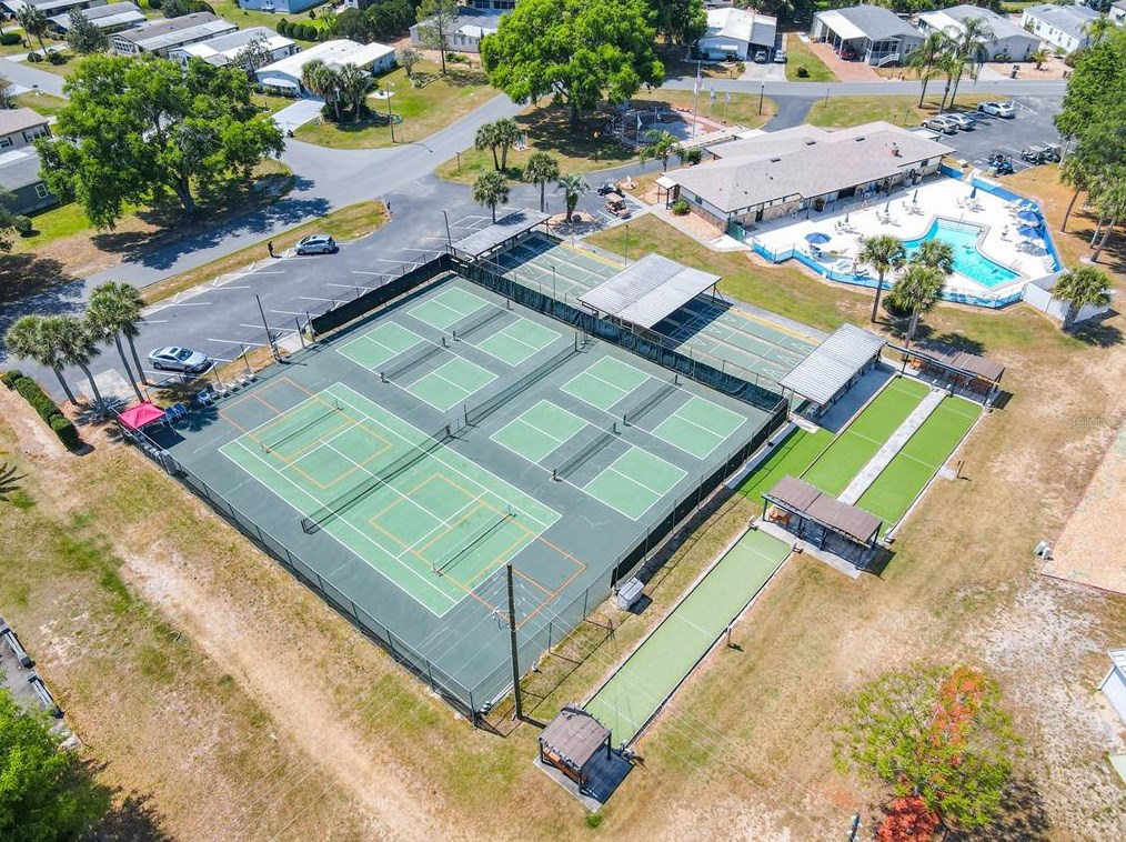 118 Piedmont Park Ave, Davenport FL  33897-9247 exterior