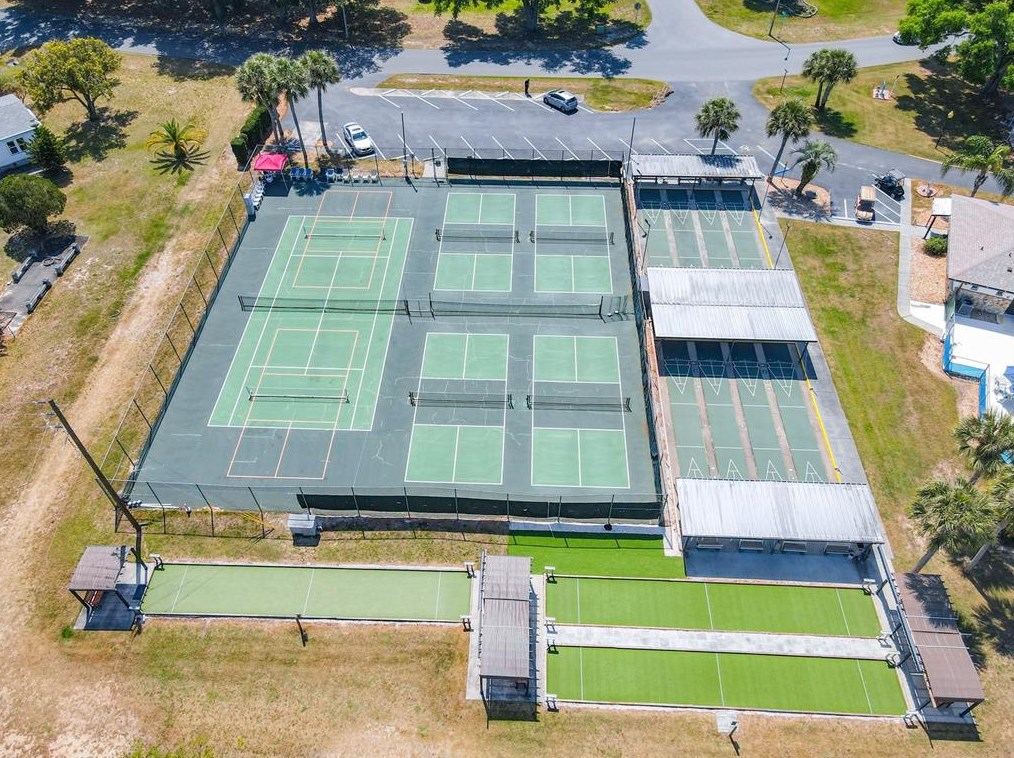 118 Piedmont Park Ave, Davenport FL  33897-9247 exterior