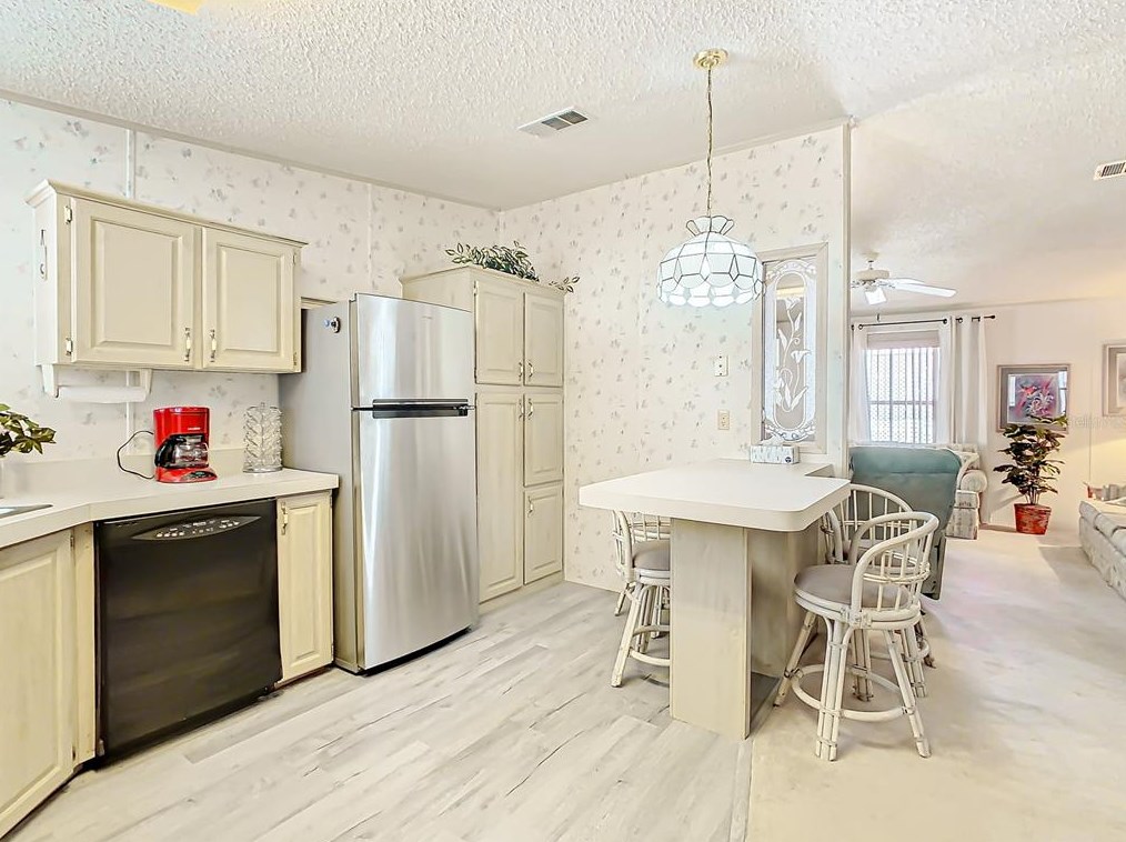 118 Piedmont Park Ave, Davenport FL  33897-9247 exterior