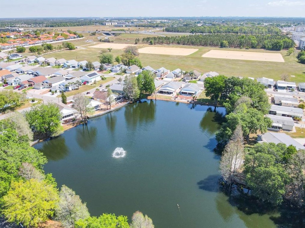 118 Piedmont Park Ave, Davenport FL  33897-9247 exterior