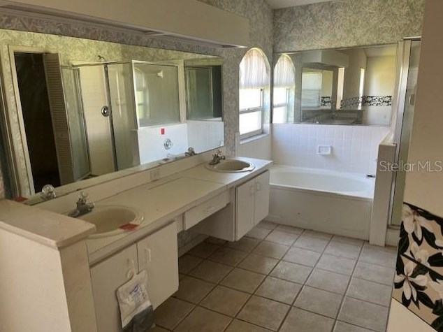 7973 Kaitlin Cir, Lakeland FL  33810-5143 exterior