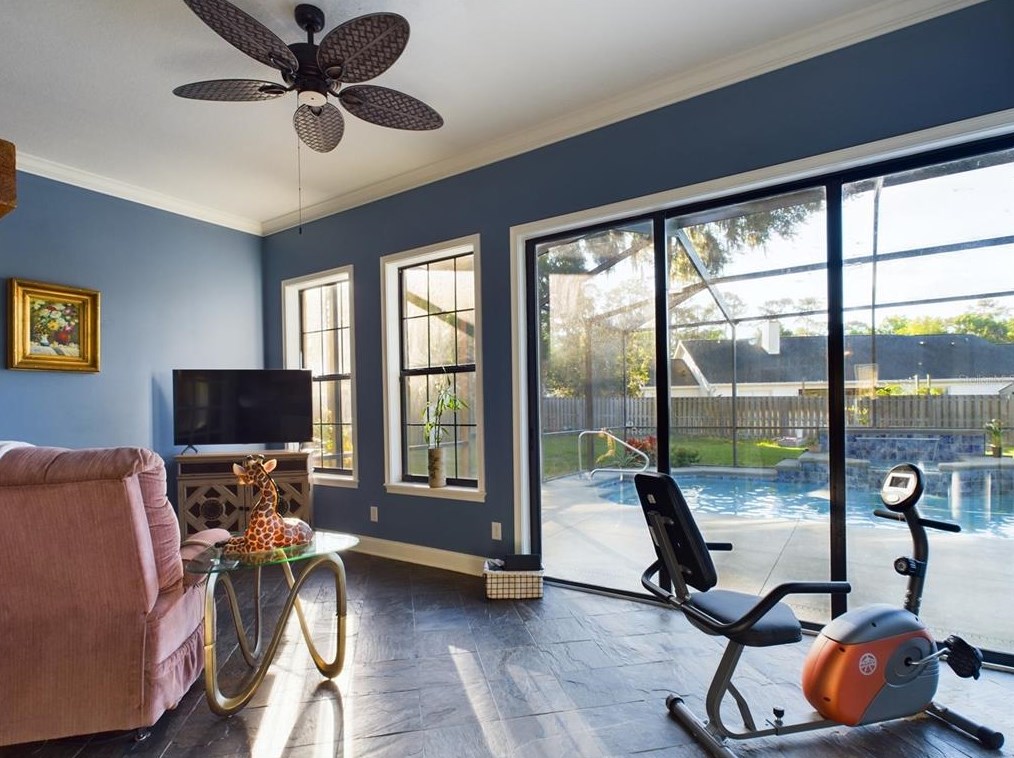 10220 42nd Ct, Belleview FL  34420-6863 exterior