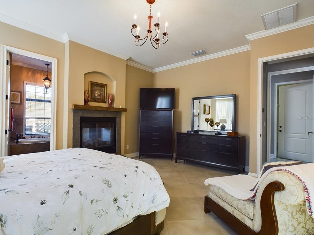 10220 42nd Ct, Belleview FL  34420-6863 exterior