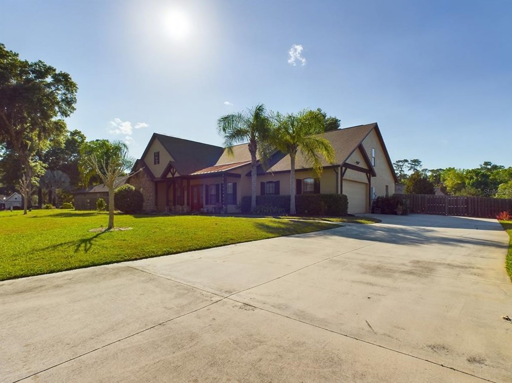 10220 42nd Ct, Belleview FL  34420-6863 exterior