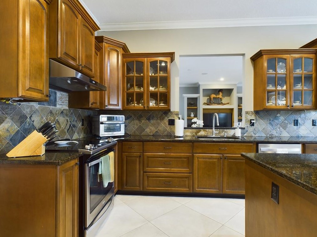 10220 42nd Ct, Belleview FL  34420-6863 exterior