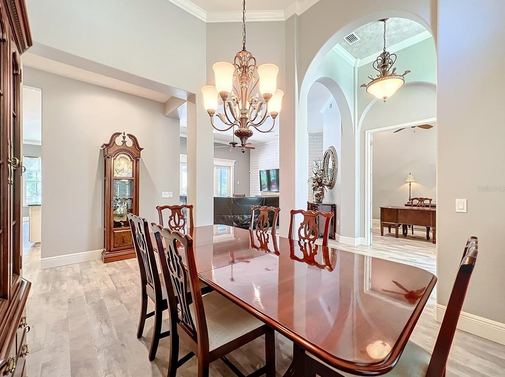 1044 Ashton Woods Ln, Lakeland FL  33813-4820 exterior