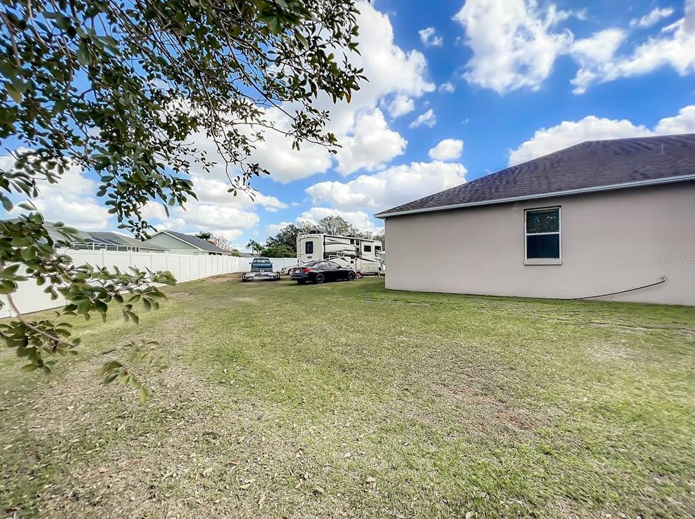 7025 Heatherbrook Dr, Lakeland FL  33809-4623 exterior