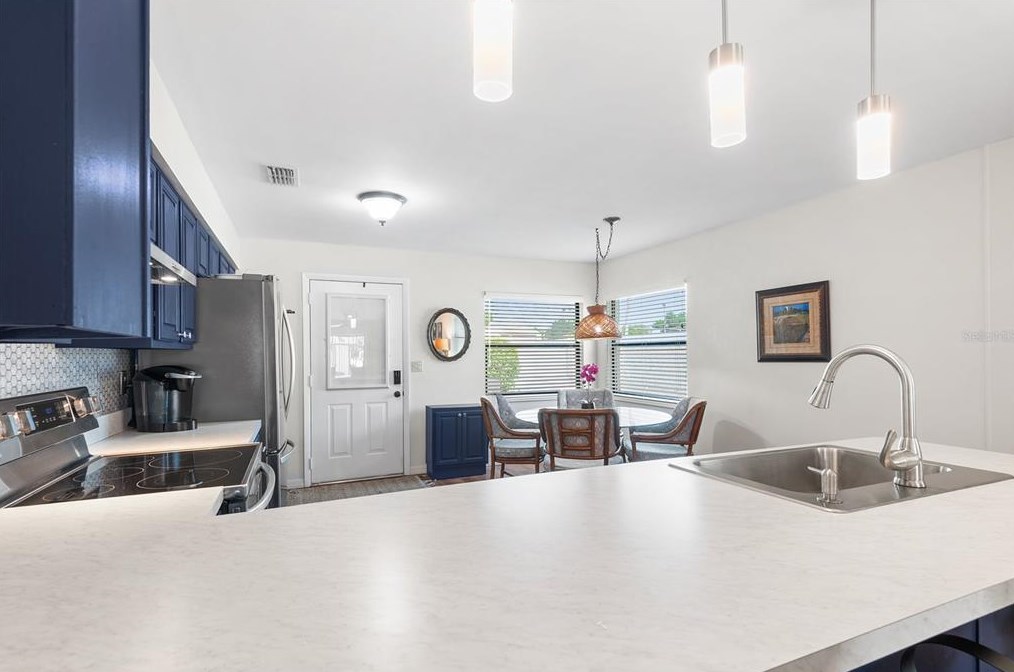 2472 Hartridge Point Dr, Winter Haven FL  33881-1289 exterior