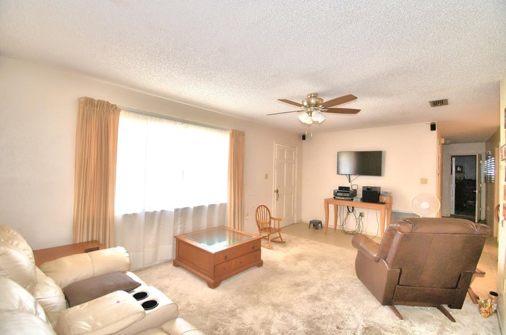 4942 Roosevelt Ave, Lake Wales FL  33859-7941 exterior