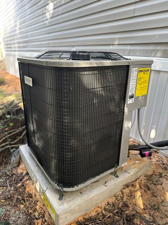 137 Colorado Ave, Lakeland FL  33801-6161 exterior