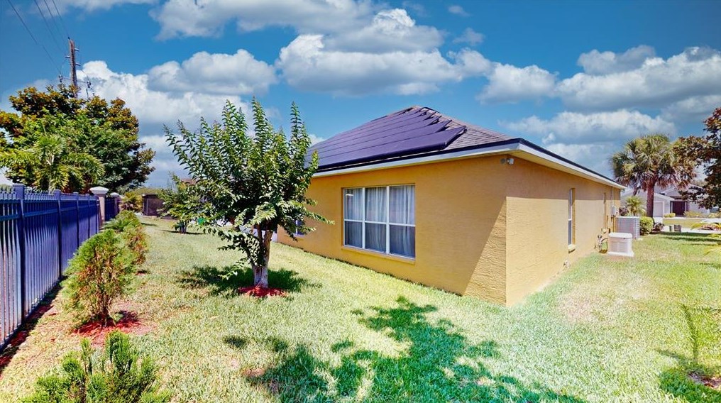 1286 Legatto Loop, Dundee FL 33838-4049 exterior