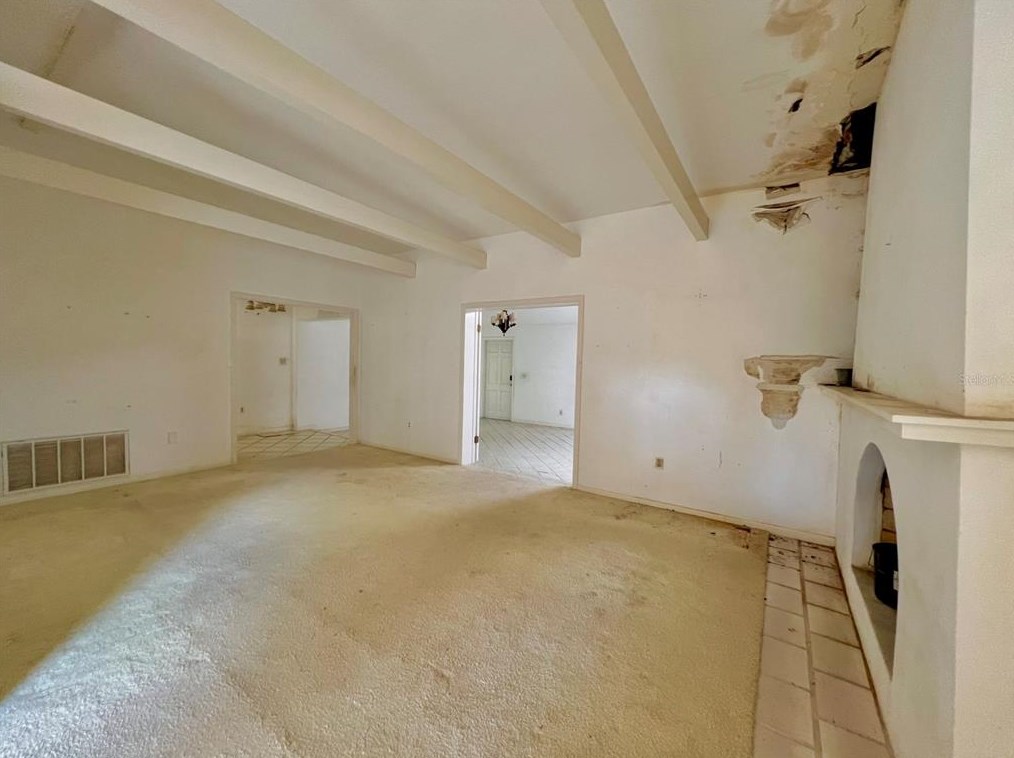 513 Highland Dr, Lakeland FL  33813-1734 exterior