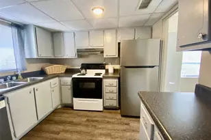 1100 Martinique Dr, Winter Haven, FL 33884 - Photo 9