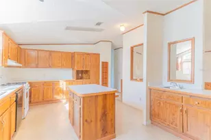 3606 Lazy Lake Drive S, Lakeland, FL 33801 - Photo 9