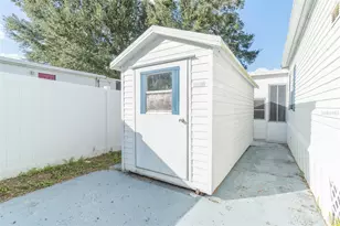 3606 Lazy Lake Drive S, Lakeland, FL 33801 - Photo 19