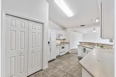 142 Morning Glory Circle, Winter Haven, FL 33884 - Photo 15