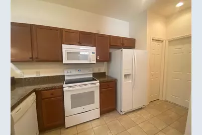 1561 Vienna Square Drive, Winter Haven, FL 33884 - Photo 7