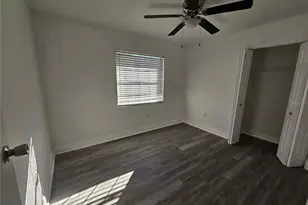 2349 Lisa St, Lake Wales, FL 33898 - Photo 13