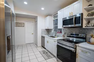 315 Lauderdale Ct, Kissimmee, FL 34759 - Photo 5