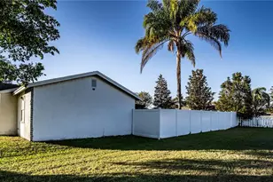 315 Lauderdale Ct, Kissimmee, FL 34759 - Photo 47