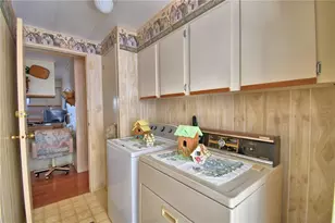 4343 Cherrywood St, Winter Haven, FL 33880 - Photo 5