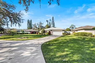 38 Grenewood Ln, Haines City, FL 33844 - Photo 3