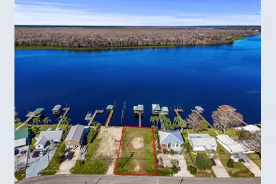 158 Beechers Point Dr, Welaka, FL 32193 - Photo 1