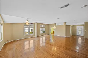 5148 Island View Cir N, Polk City, FL 33868 - Photo 11