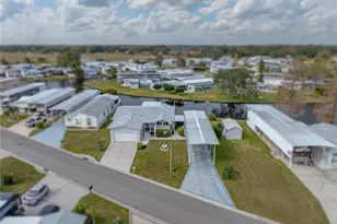 5148 Island View Cir N, Polk City, FL 33868 - Photo 5