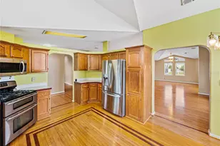 5148 Island View Cir N, Polk City, FL 33868 - Photo 21