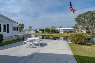 5148 Island View Cir N, Polk City, FL 33868 - Photo 73