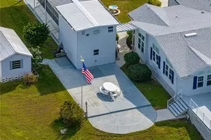 5148 Island View Cir N, Polk City, FL 33868 - Photo 61