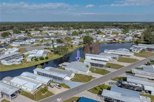 5148 Island View Cir N, Polk City, FL 33868 - Photo 85