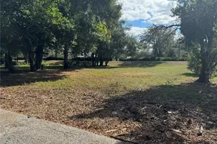 515 W Magnolia St, Lakeland, FL 33815 - Photo 3