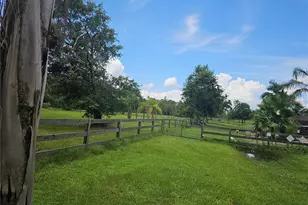 208 Limpkin Ln, Frostproof, FL 33843 - Photo 9