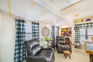 7005 Fairview Village Cir, Winter Haven, FL 33881 - Photo 9