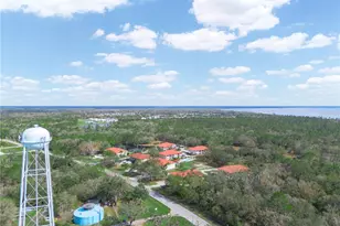 2002 Granada Ct, Lake Wales, FL 33898 - Photo 5