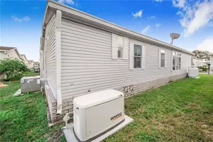 332 Fairway Blvd, Frostproof, FL 33843 - Photo 7