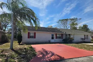 1432 Thousand Roses Dr S, Lake Wales, FL 33853 - Photo 1